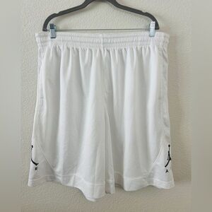 Air Jordan White Athletic Dri-Fit Shorts with Logo Sz 3XL